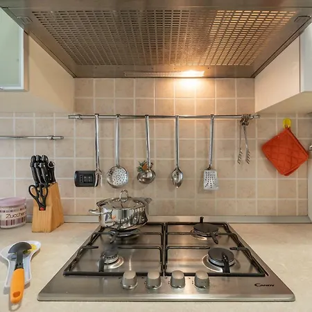 Apartman Trilo Gemelli 1 *